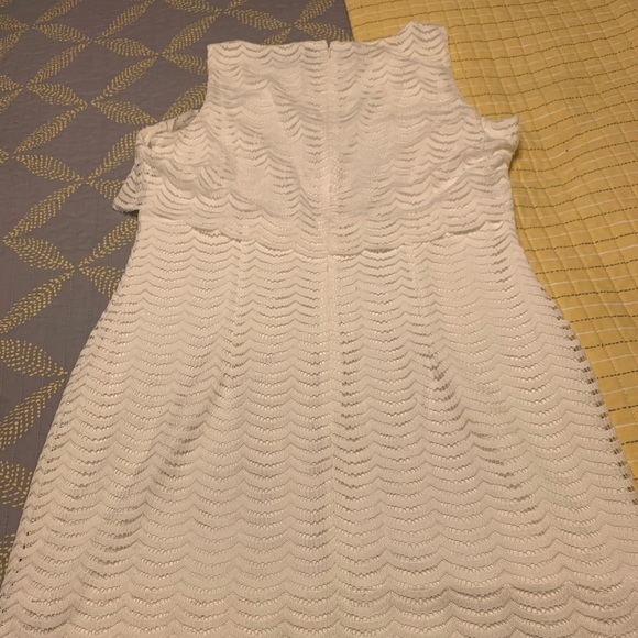White Lace Dreams Sleeveless Dress - Picture 2 of 3